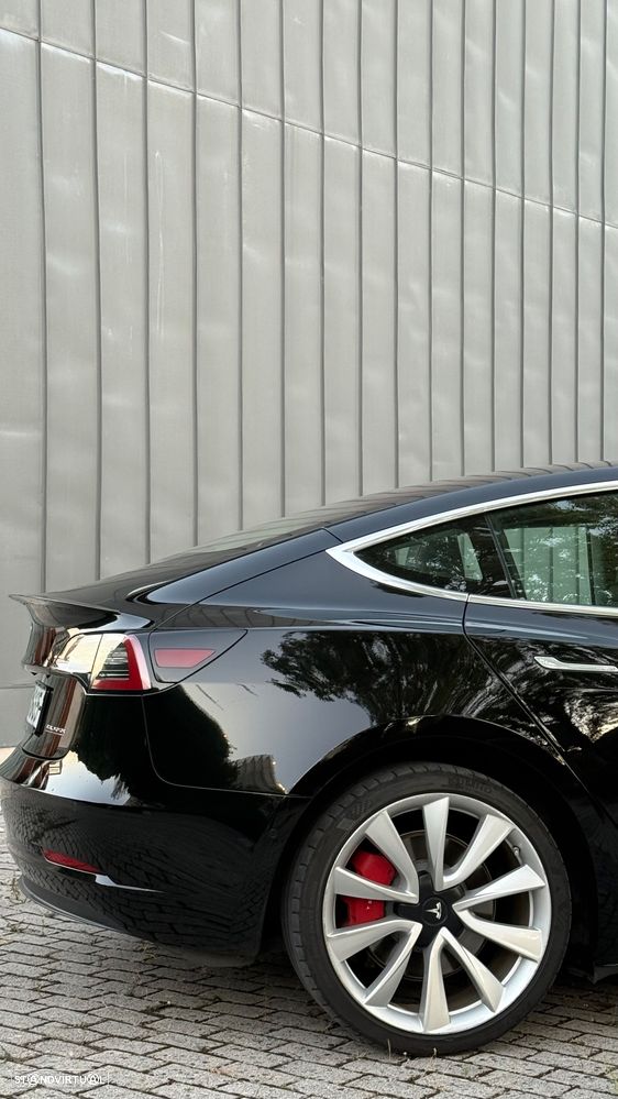 Tesla Model 3 Performance Dual Motor AWD - 28