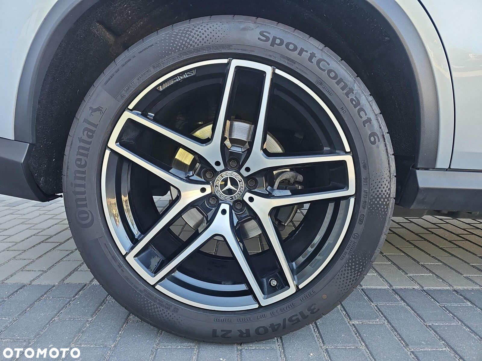Mercedes-Benz GLE - 29