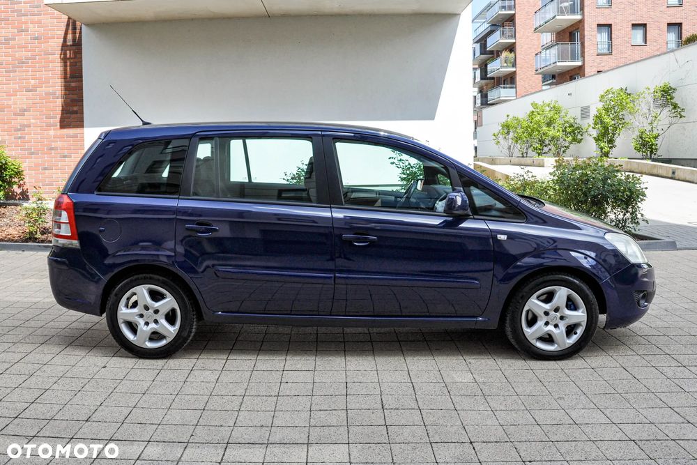 Opel Zafira - 5
