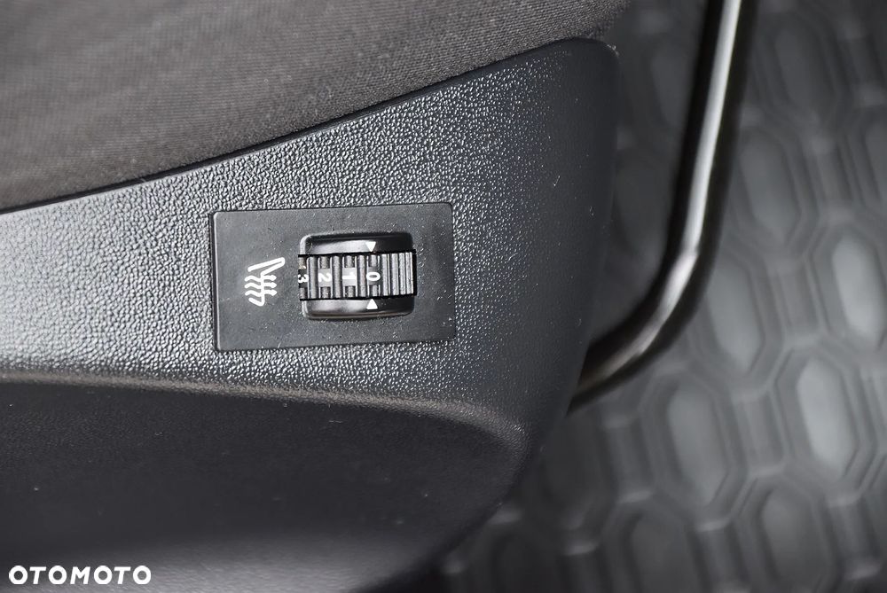 Peugeot 2008 120 VTI Active - 38