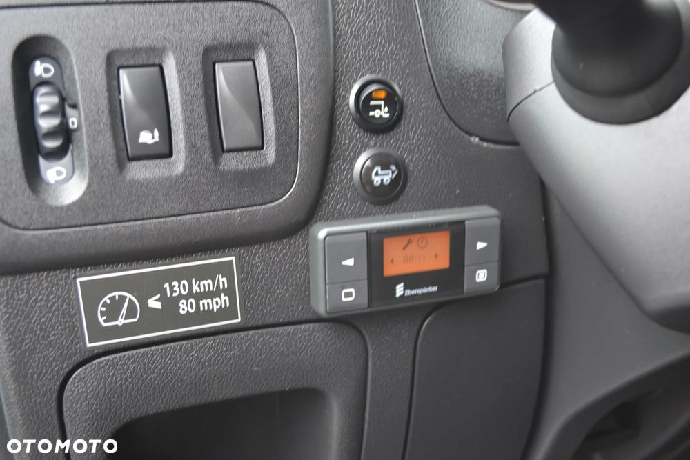 Renault Master  WEBASTO Winda Izoterma 170km Poduszki Grzany Kontener - 7