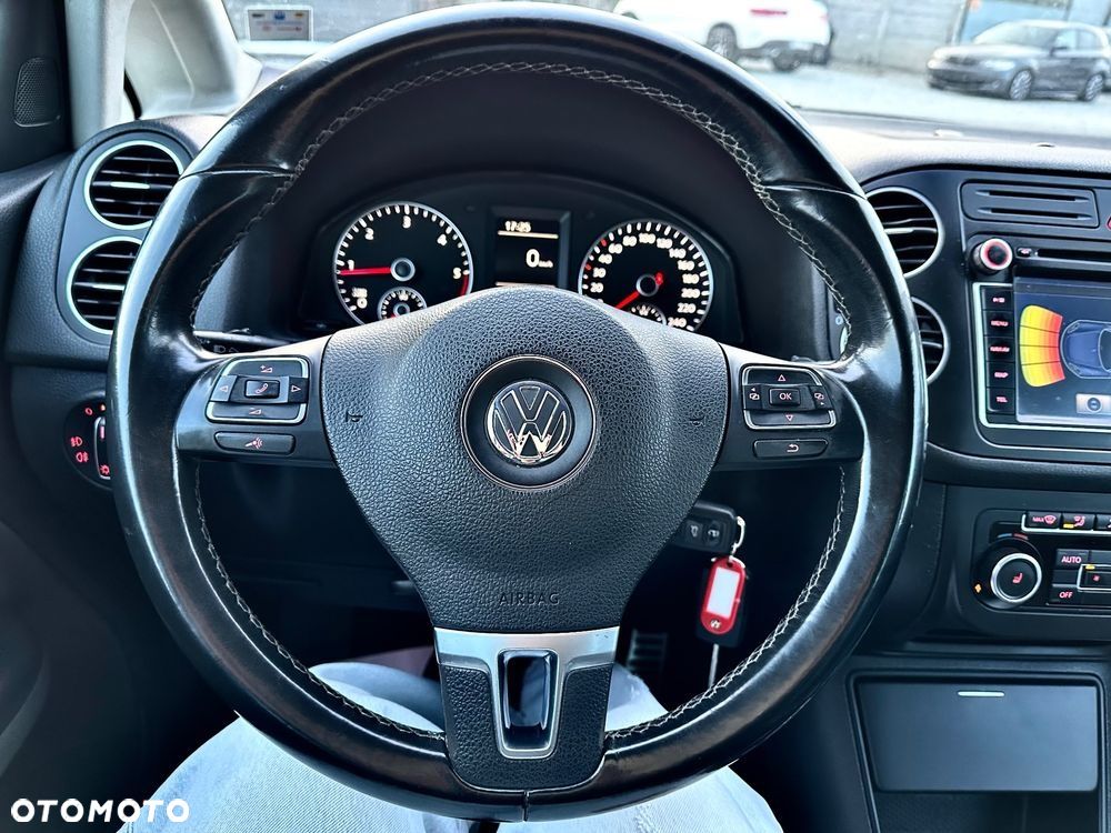 Volkswagen Golf Plus 1.6 TDI DPF Comfortline - 21