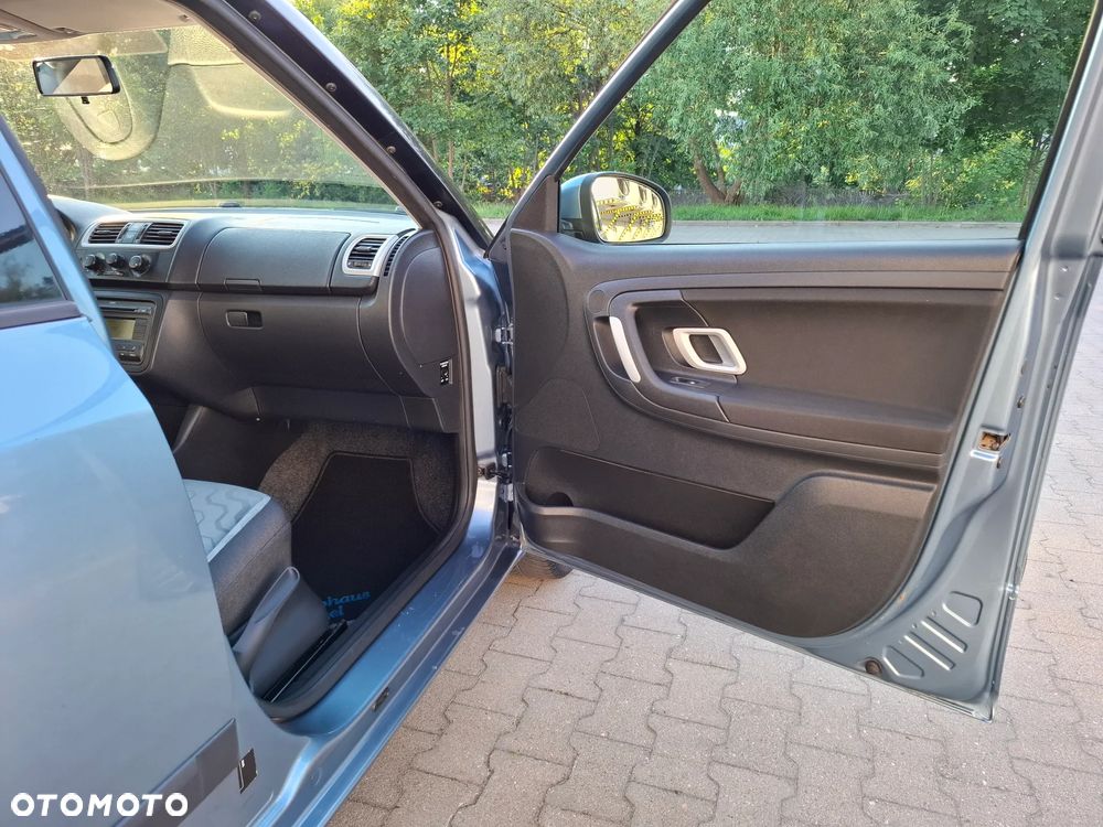 Skoda Fabia 1.4 16V Comfort - 30