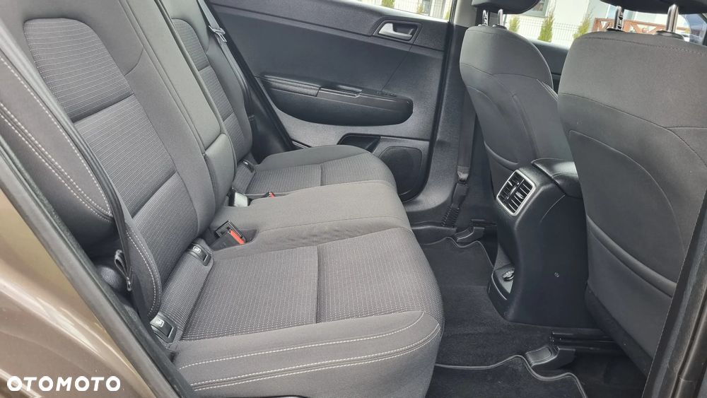 Kia Sportage 1.6 GDI L Business Line Plus 2WD - 29