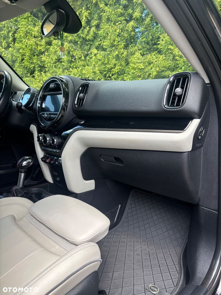 MINI Countryman Cooper S ALL4 - 28
