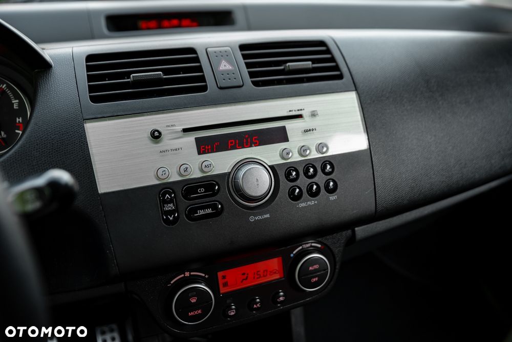 Suzuki Swift 1.6 Sport - 30