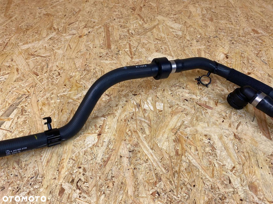 WĄŻ RURA PRZEWÓD WODY MERCEDES W177 W247 W118 H247 A2435004700 - 3