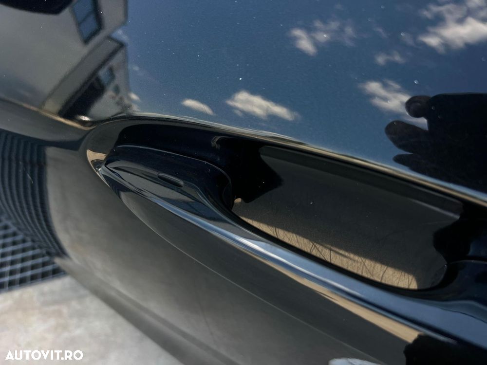 Lexus UX - 13