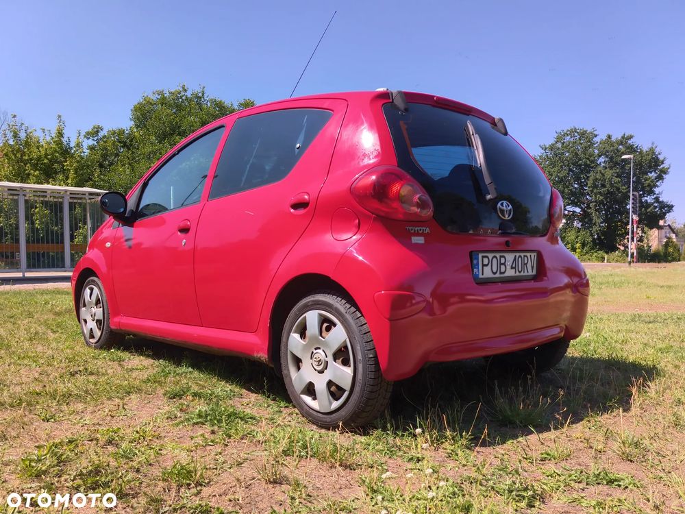 Toyota Aygo 1.4 d Luna - 12