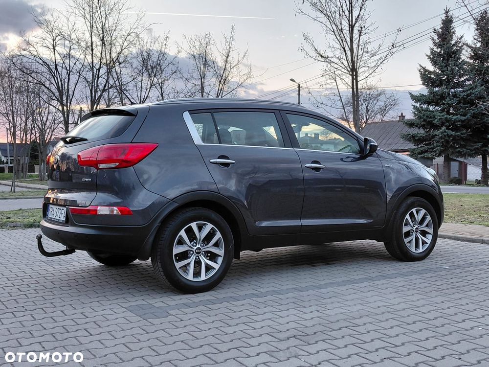 Kia Sportage 2,0 CRDI AWD Dream-Team Edition - 8