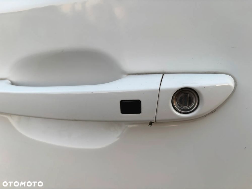 Hyundai Tucson 2.0 CRDI BlueDrive Comfort 2WD - 21