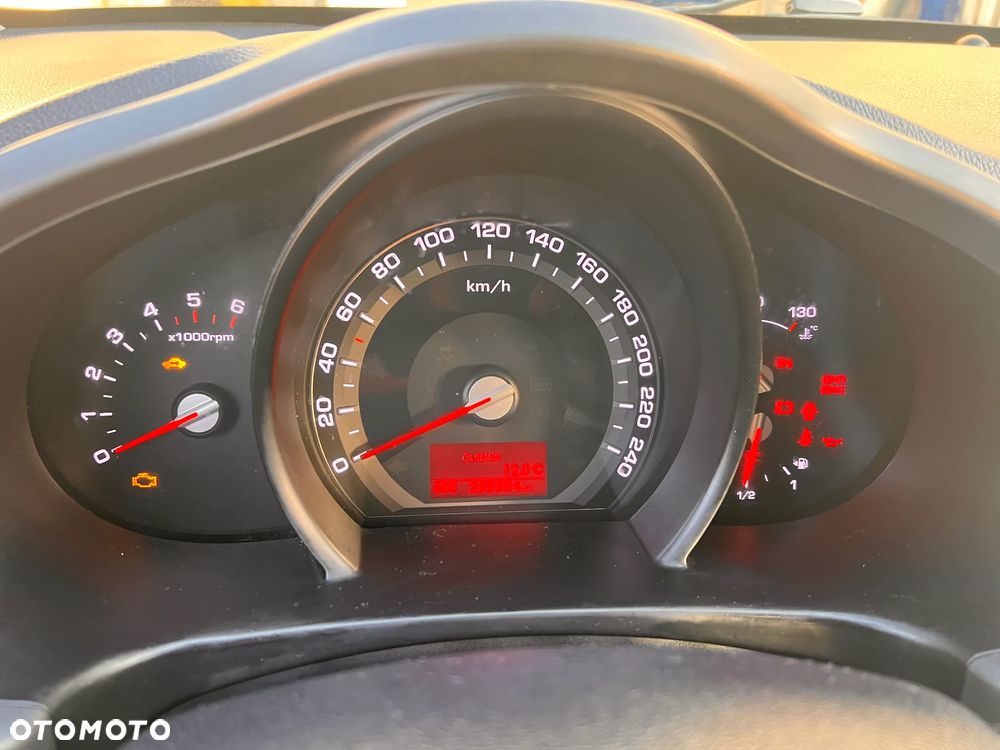 Kia Sportage 2,0 CRDI AWD Spirit - 20