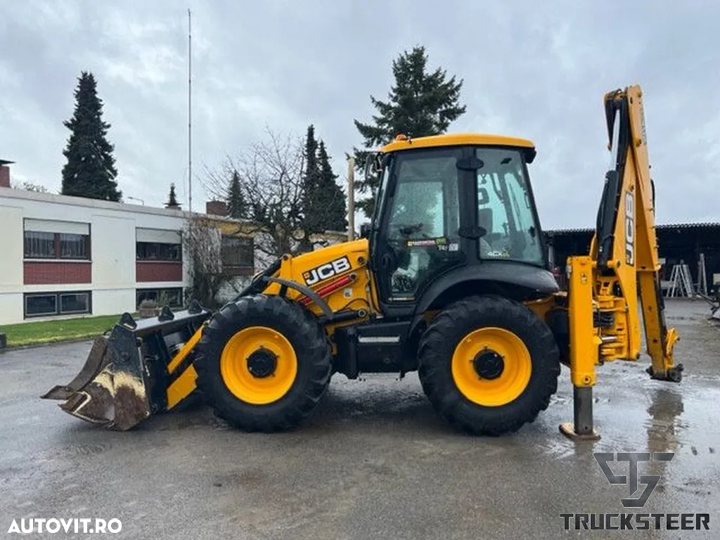 JCB 4CX - 4