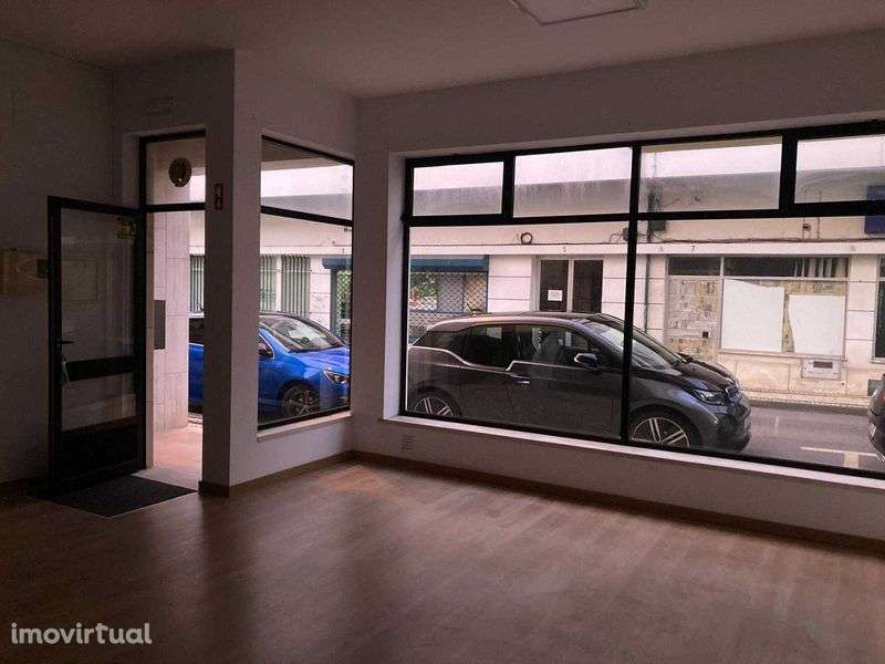 Arrenda-se Loja para Comércio ou Serviços – Cantanhede - Grande imagem: 4/12