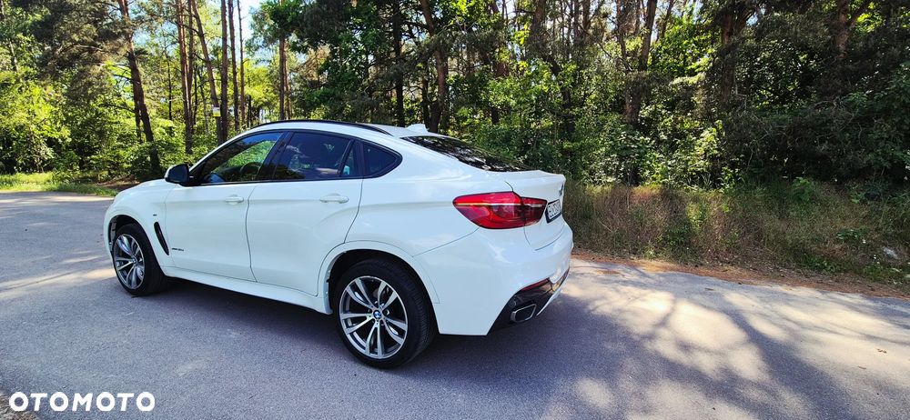 BMW X6 xDrive30d - 10