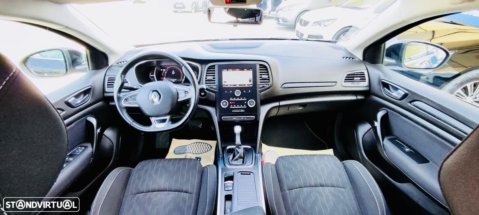 Renault Mégane 1.3 TCe Limited EDC - 9