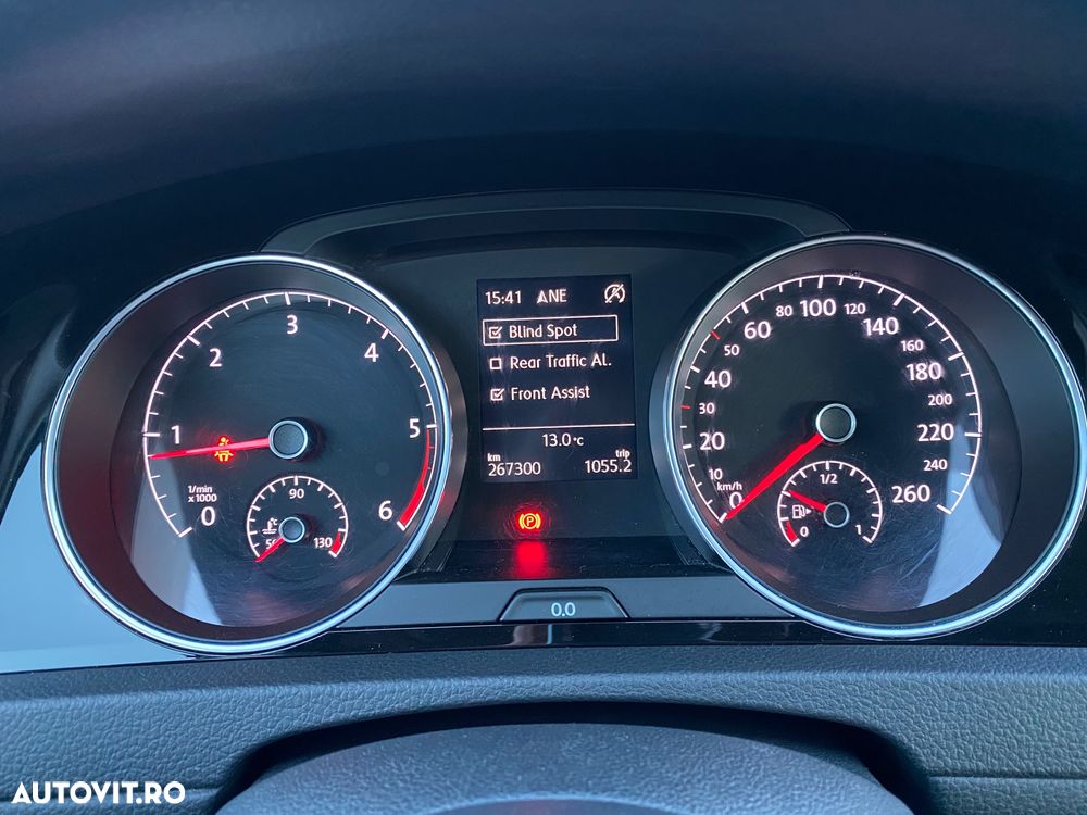 Volkswagen Golf 2.0 TDI (BlueMotion Technology) Highline - 12