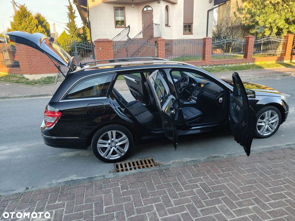 Mercedes-Benz Klasa C 220 CDI DPF Automatik BlueEFFICIENCY Avantgarde - 13
