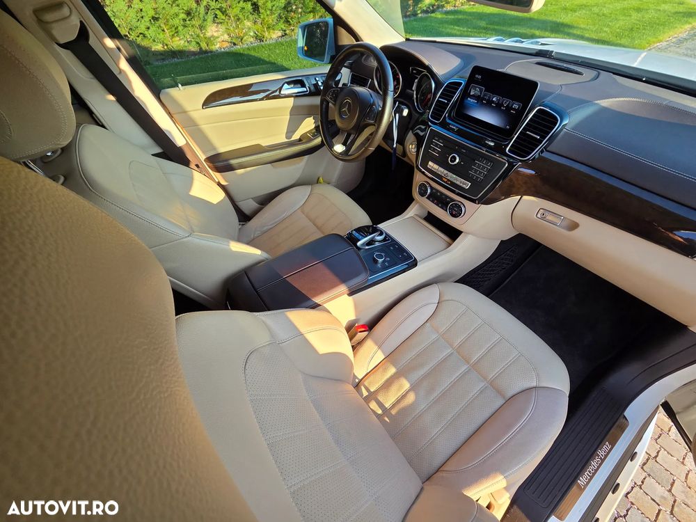 Mercedes-Benz GLS 450 4Matic 9G-TRONIC - 11