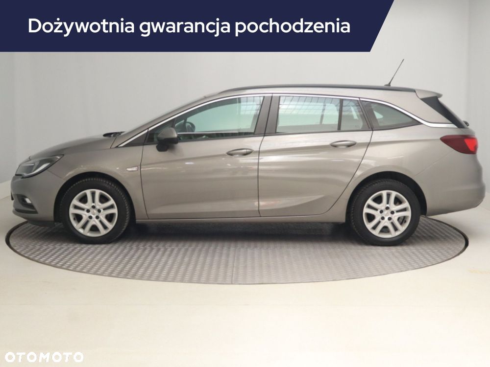 Opel Astra - 4