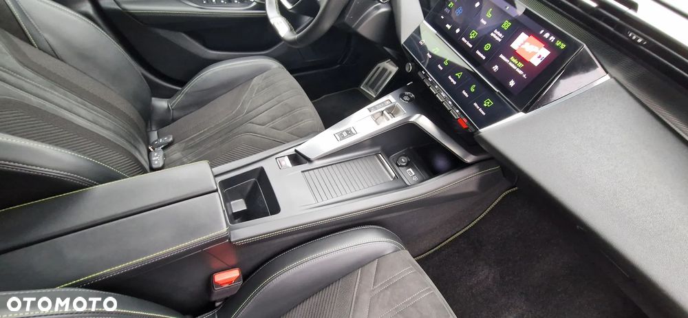 Peugeot 308 1.2 PureTech GPF GT Pack S&S EAT8 - 27