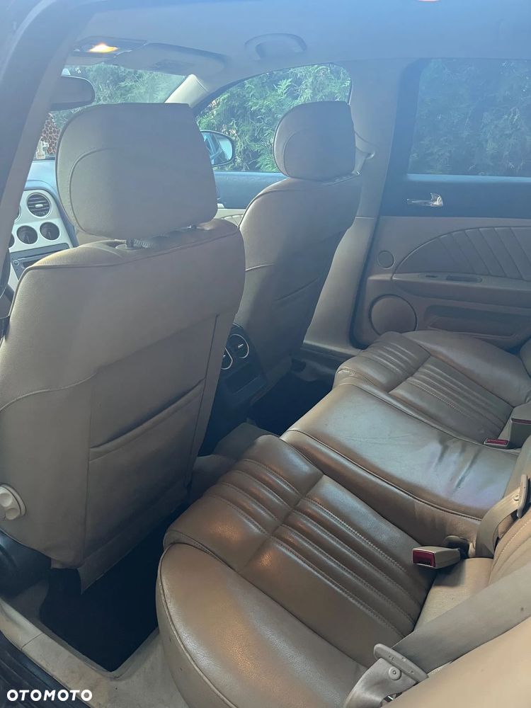 Alfa Romeo 159 1.9 JTDM 16V DPF Q-Tronic - 9