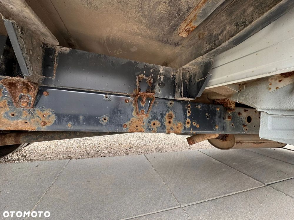 Iveco MAXI SKRZYNIA BRYGADÓWKA - 15