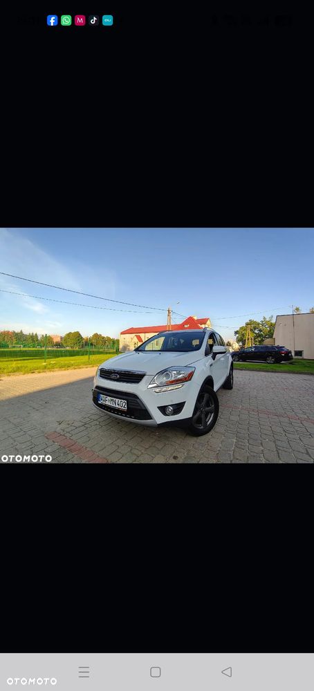 Ford Kuga - 1