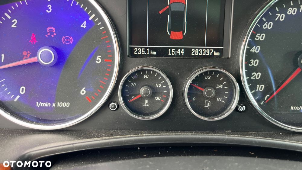 Volkswagen Touareg 2.5 R5 TDI - 7