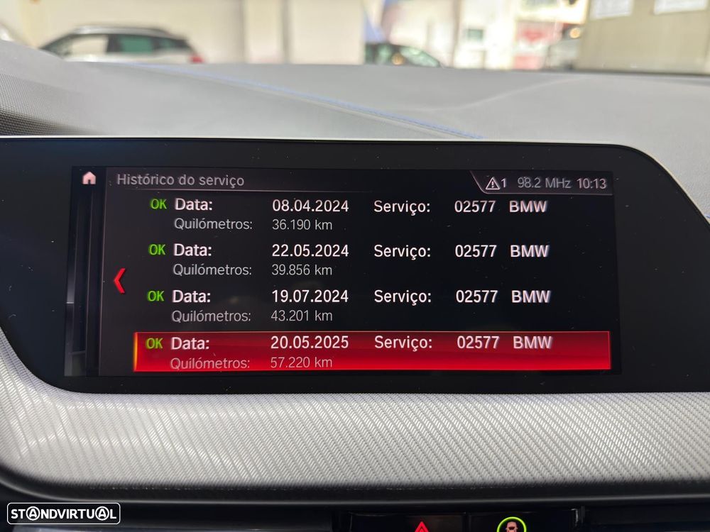 BMW 116 d Pack Desportivo M Auto - 44