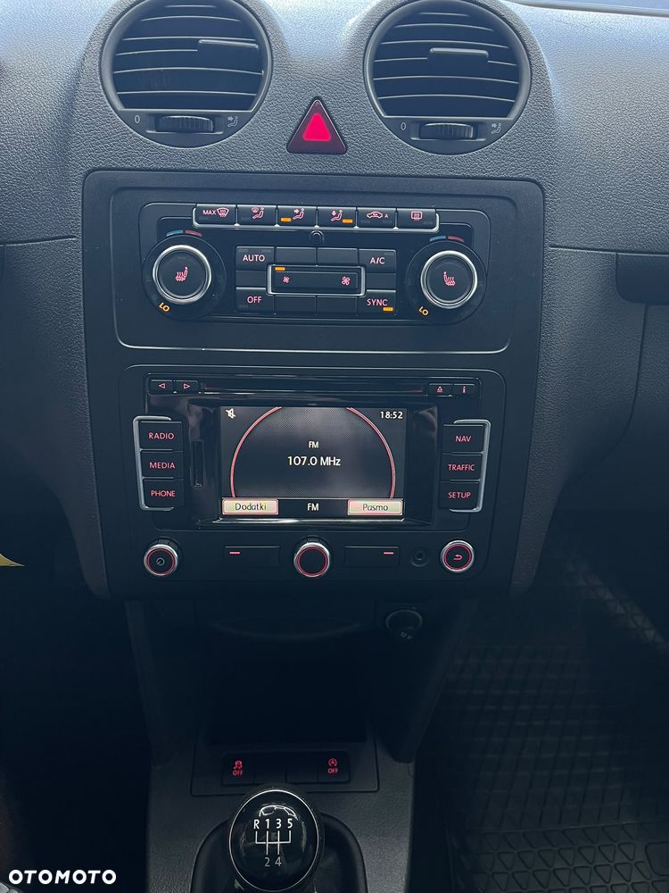 Volkswagen Caddy - 29