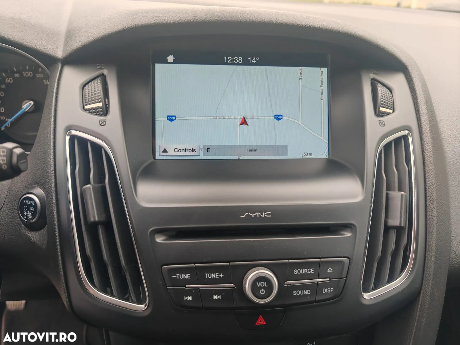 Ford Focus 1.0 EcoBoost Titanium - 9