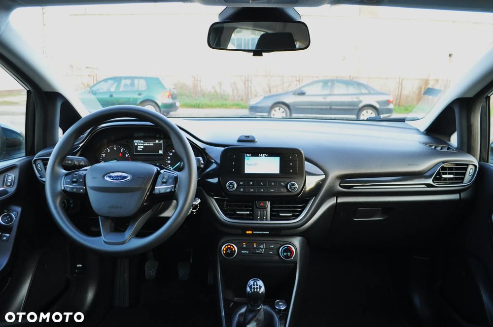 Ford Fiesta 1.1 S&S TREND - 12