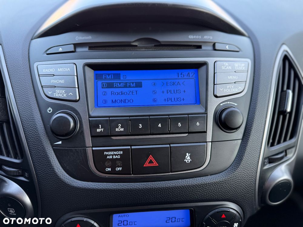 Hyundai ix35 1.6 2WD Fifa World Cup Edition - 32