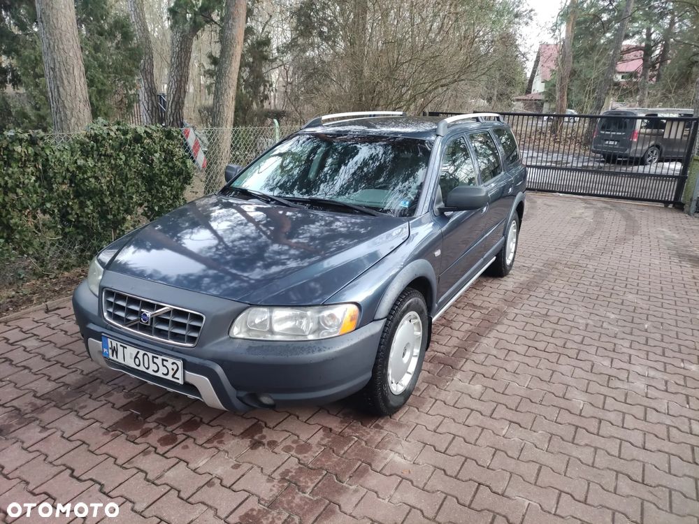 Volvo XC 70 D5 AWD Momentum - 2