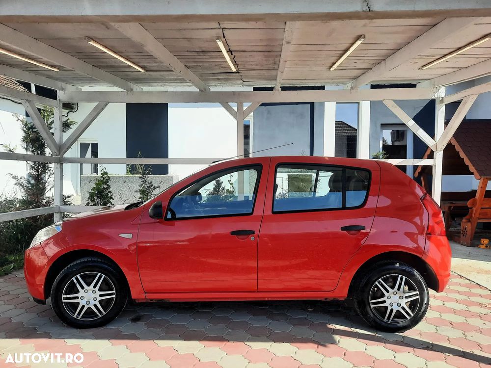 Dacia Sandero - 6