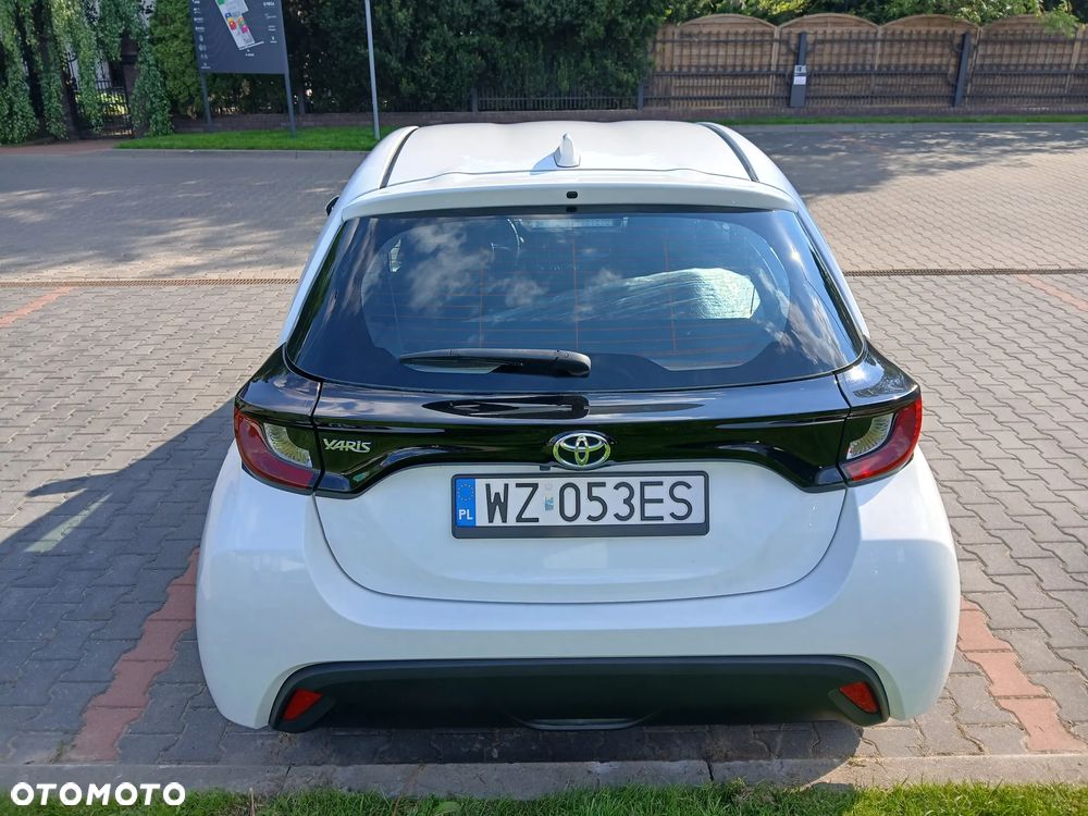 Toyota Yaris 1.5 Comfort - 6