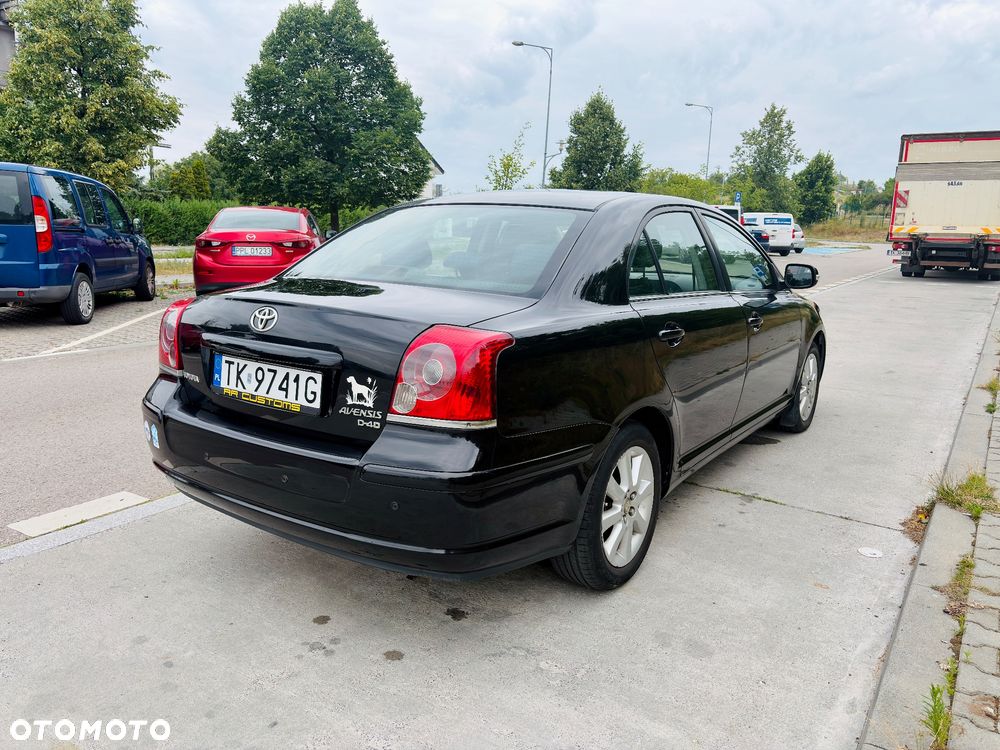 Toyota Avensis 2.0 D-4D Luna - 6