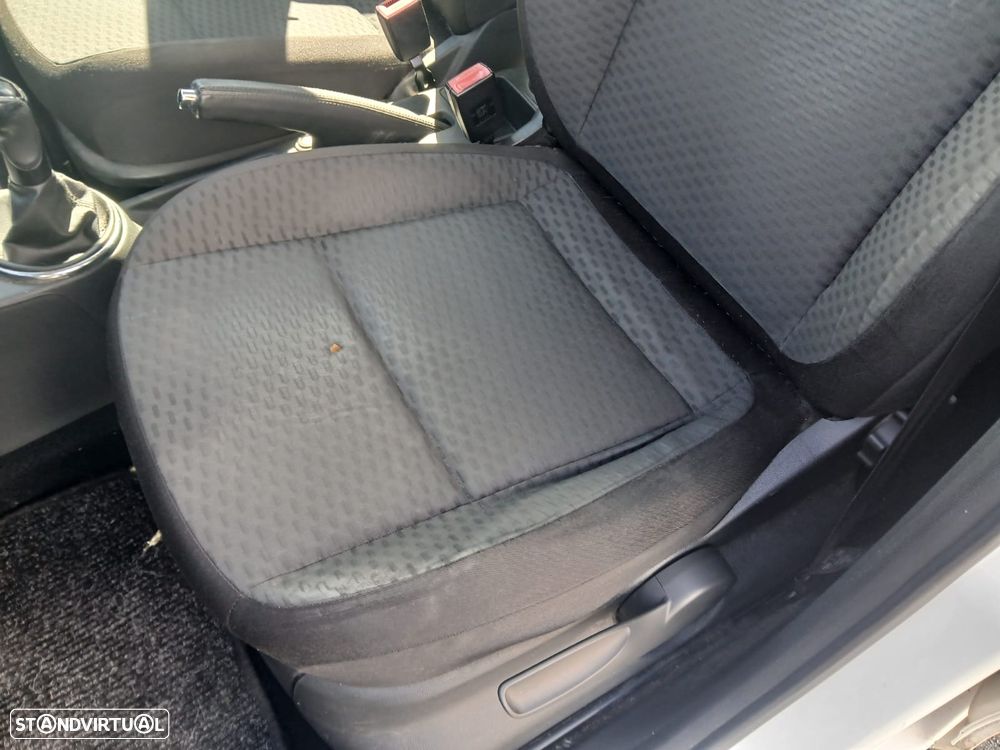 Skoda Fabia 1.6 Elegance - 8