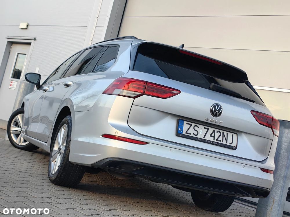 Volkswagen Golf Variant 1.5 TSI BMT Highline - 34