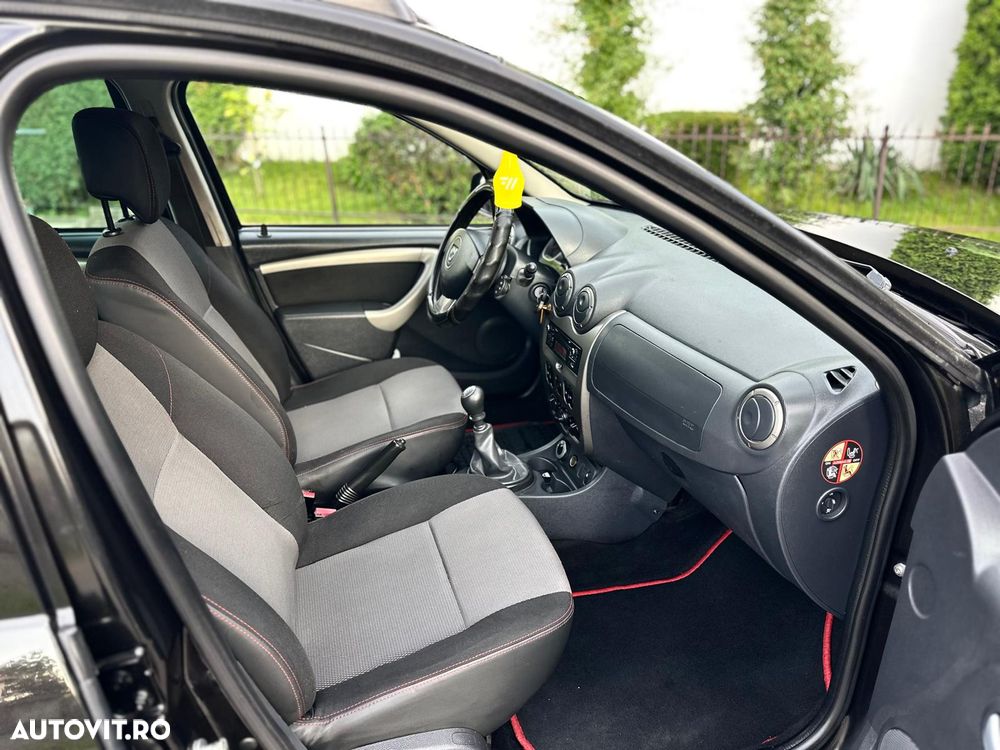 Dacia Duster 1.5 dCi 4x4 Laureate - 6