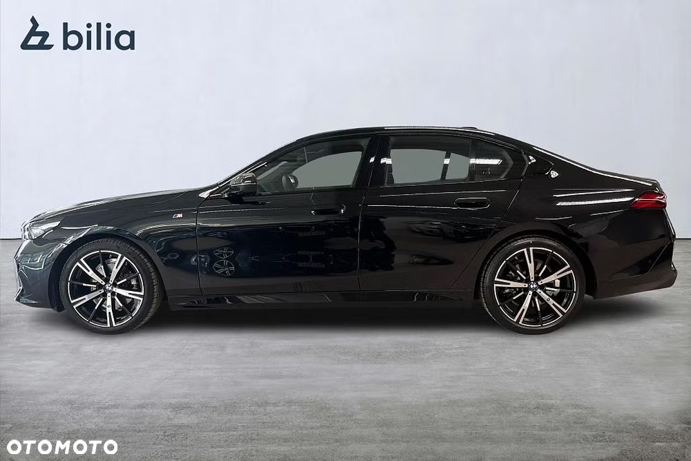 BMW Seria 5 520d xDrive mHEV M Sport - 5