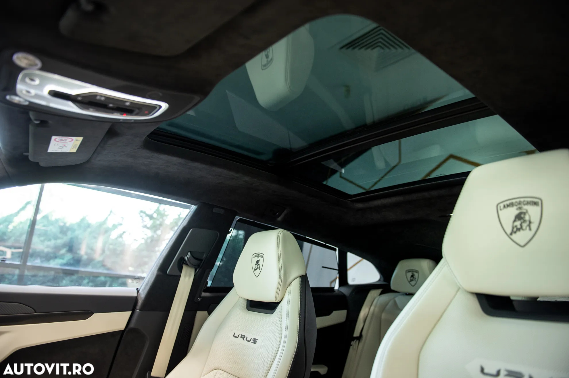 Lamborghini URUS - 7