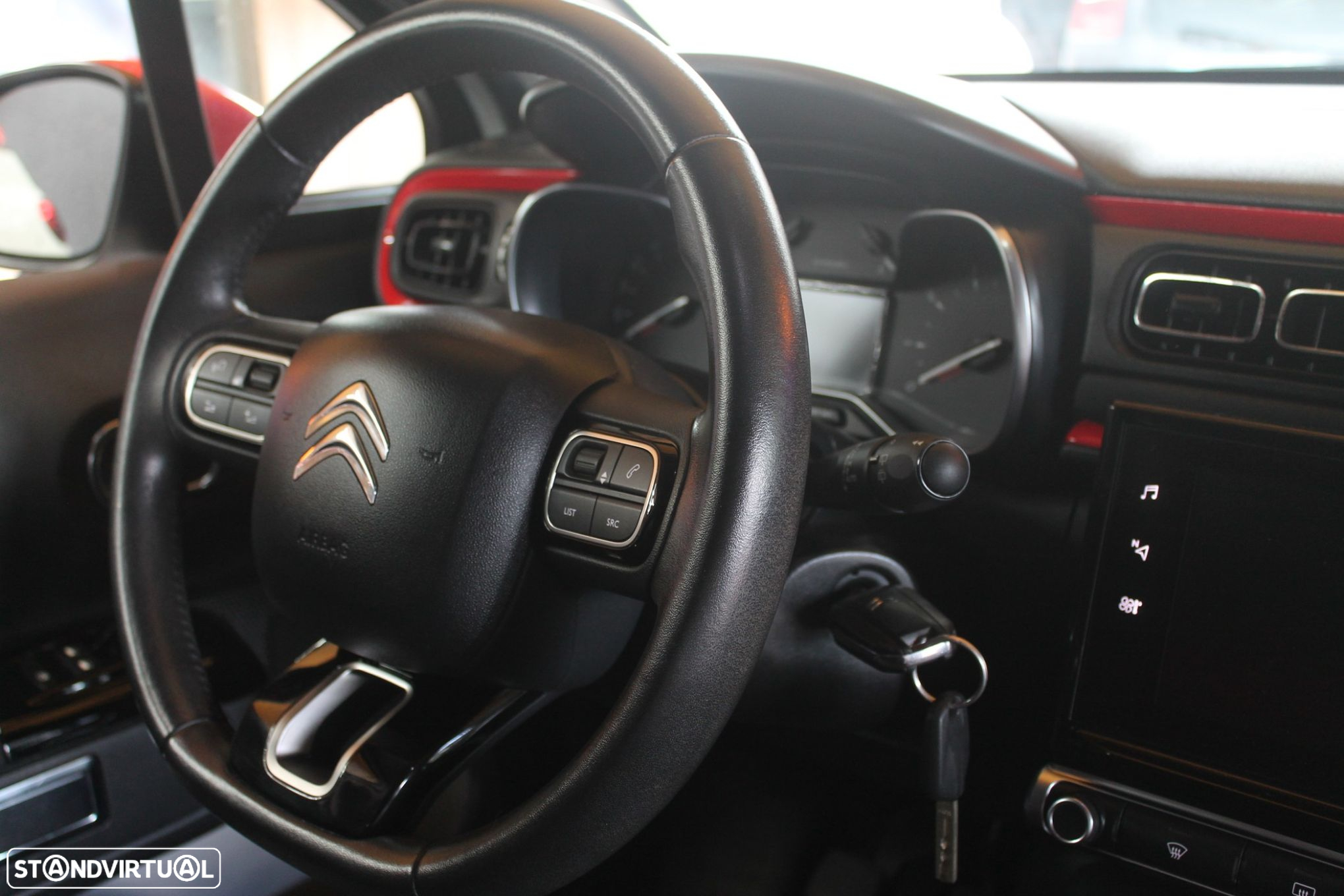 Citroën C3 1.2 PureTech Shine - 25