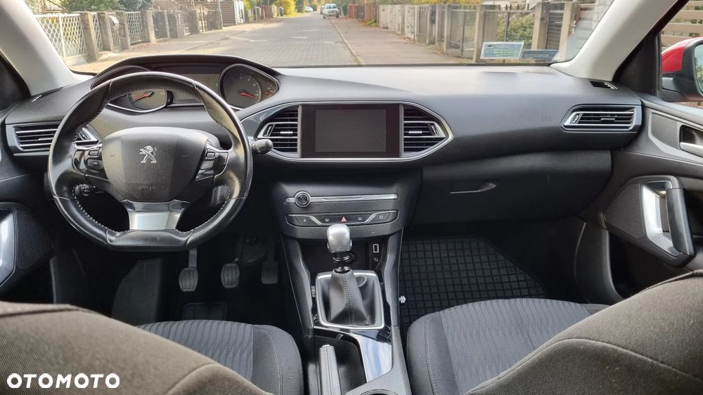Peugeot 308 1.2 PureTech Active S&S - 16