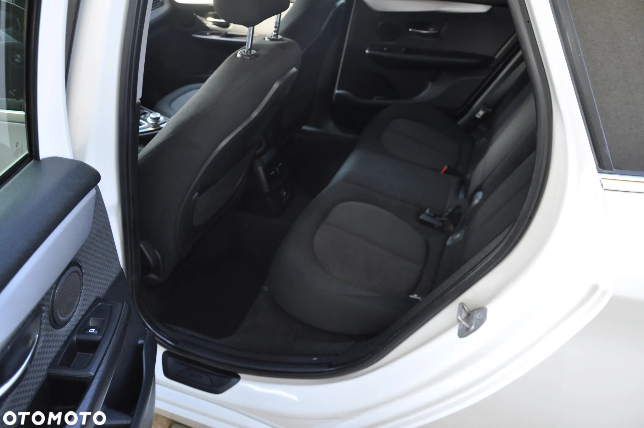 BMW Seria 2 218d Active Tourer - 12