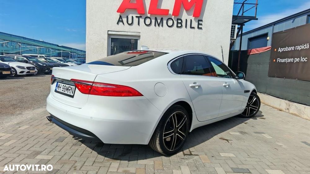 Jaguar XF 20d Aut. Prestige - 10