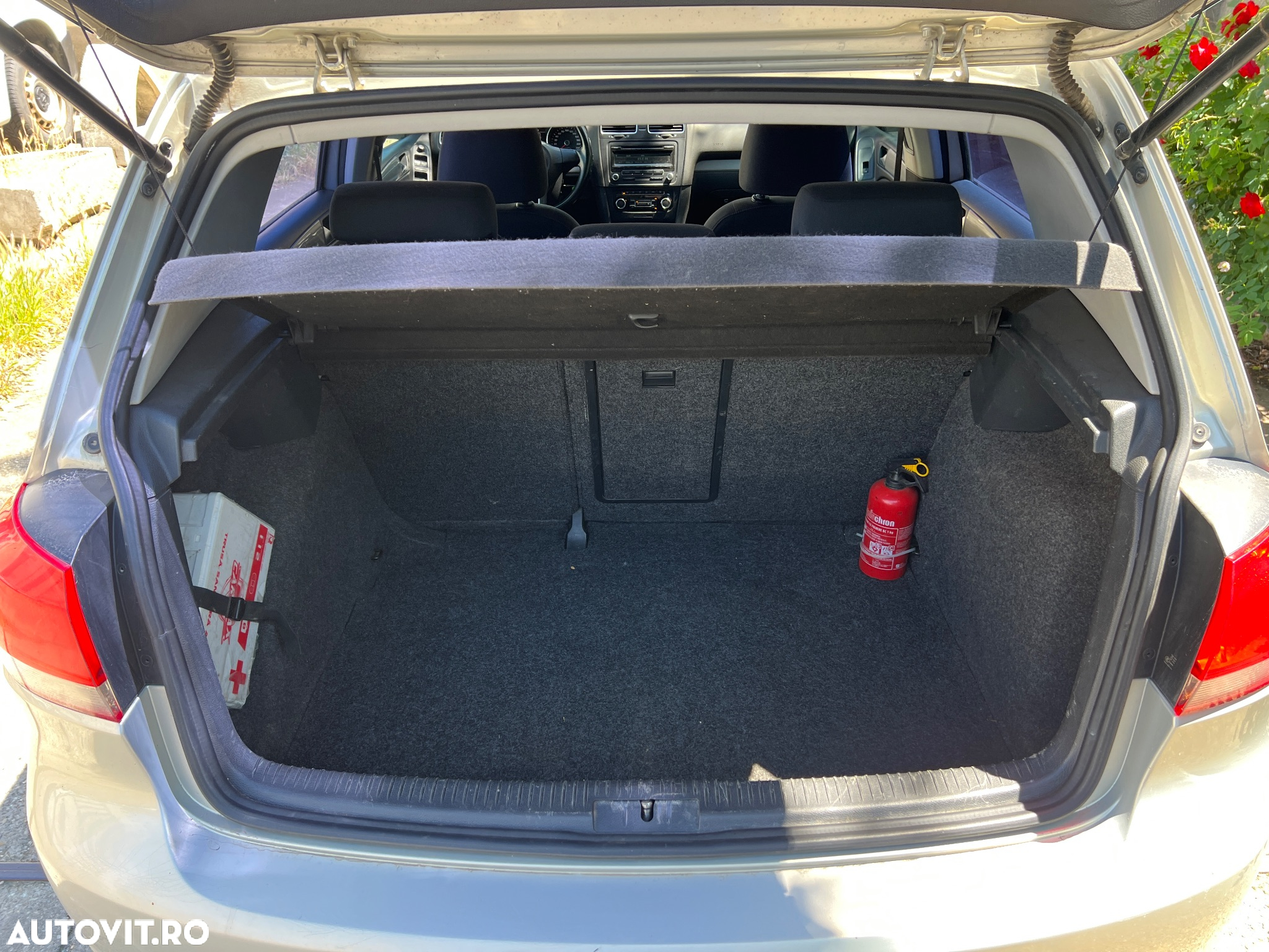 Volkswagen Golf 1.6 TDI BMT Comfortline - 14