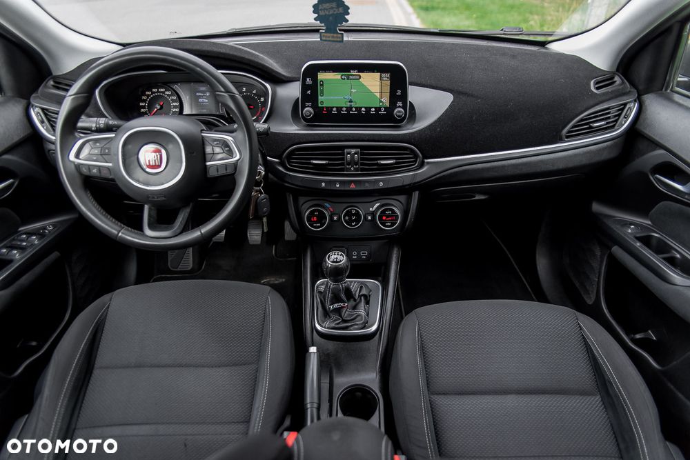 Fiat Tipo 1.4 T-Jet Lounge - 5