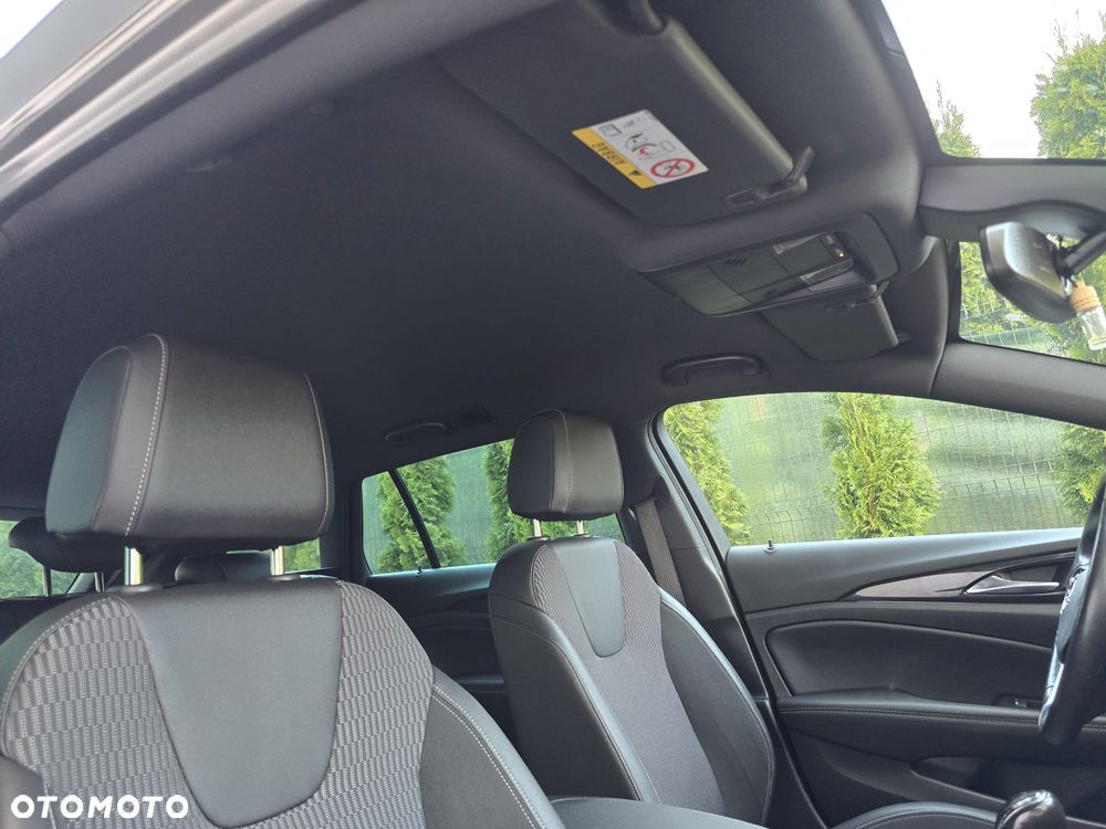 Opel Insignia 2.0 CDTI Business Elegance S&S - 22